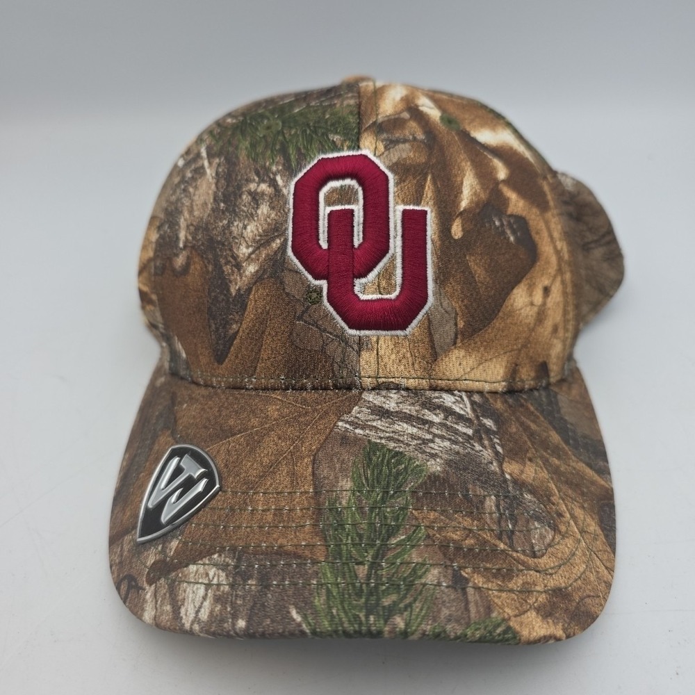 Oklahoma Sooners Realtree Camo One Fit Top Of The World